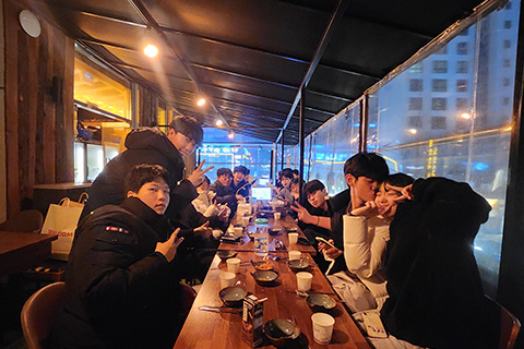 다크호스 활동사진